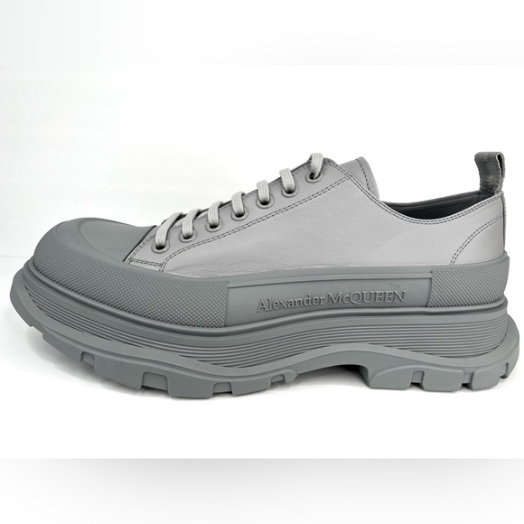 Alexander McQueen Men's Tread Slick Gray Low-Top Sneakers Size EU 49 - US 16 - Picture 2 of 10